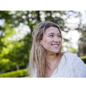 Meet your Posher, Sasha